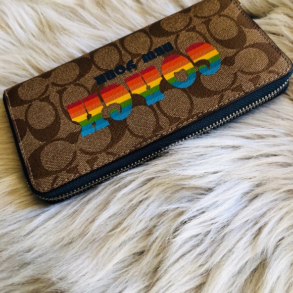 NWT Coach Signature LG Accordion Wallet - Picture 4 of 6